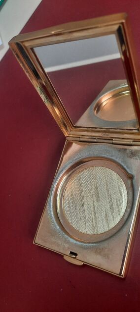 caixa Estée Lauder . Outras joias