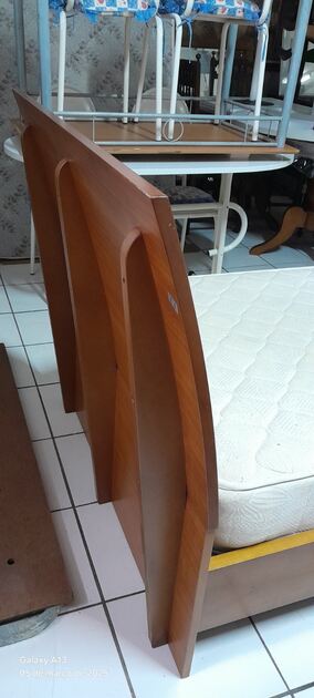 Cama de solteiro nº 2. Camas