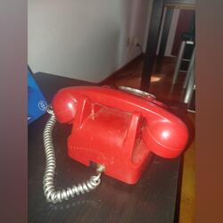Telefone vermelho antigo. Outros Arte e Decoração. Gondomar