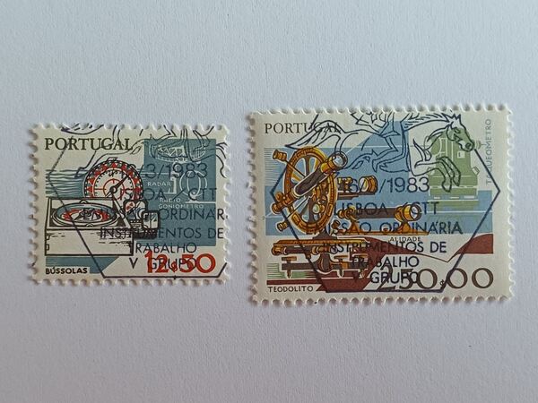 Instrumentos de trabalho 1983, com carimbo 1º dia. Selos