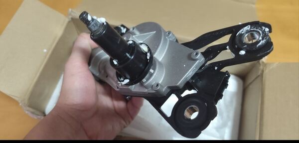 motor para brisas traseiro. Carros