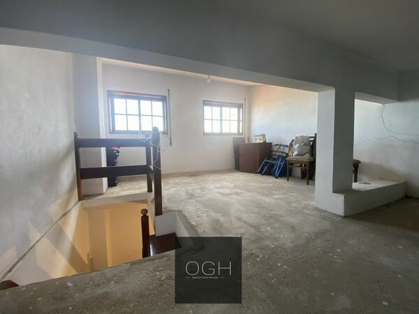 Moradia V5 ao centro de Gondomar, excelentes áreas. Casa e apartamentos para vender