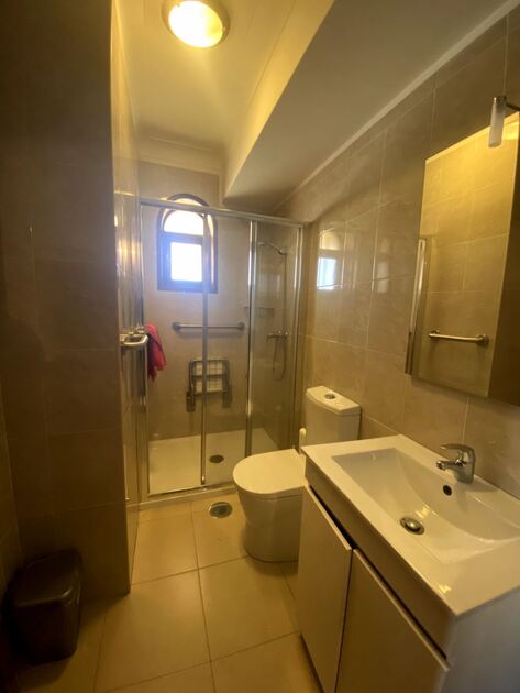 Moradia V5 ao centro de Gondomar, excelentes áreas. Casa e apartamentos para vender