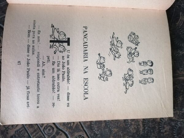 livro antigo, as broncas de Nicolau, goscinny. Livros