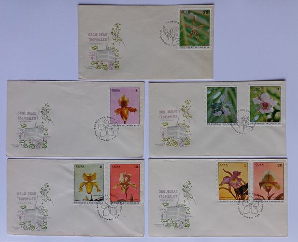 Filatelia - Lote de 11 FDC tema Pássaros e Flores. Selos