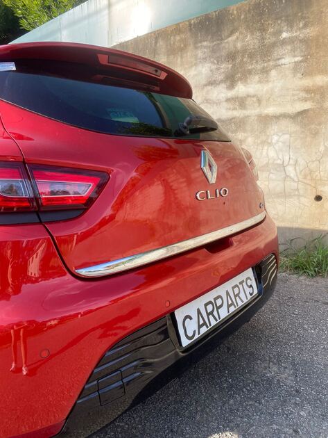 Renault Clio IV. Carros