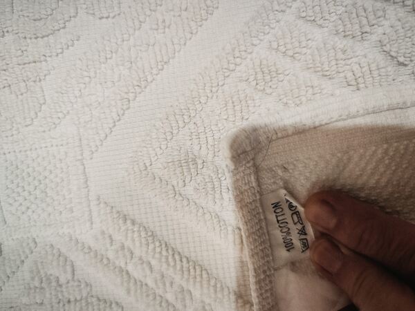 Terno de tapetes de quarto ou outro, branco em algodão . Carpetes e Tapetes