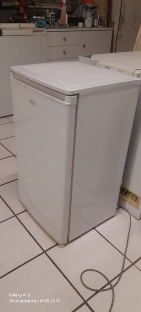 Mini frigorífico sem congelador. Frigoríficos