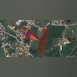 Quinta com terreno de 27.807 m² à venda em Várzea. Quintas