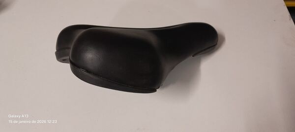 Selim de bicicleta. Selins e Espigões selim