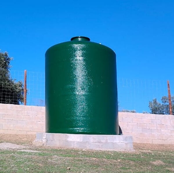 TANQUES DE POLIÉSTER À SUA MEDIDA. Outros (Negócios)