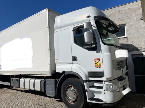 Renault premium DXI 370. Camiões