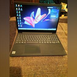 vendo Laptop da Lenovo V 15 llL 8gb, 512gb. . Portáteis