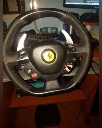 Seliocom Thrustmaster T80 Ferrari 488 Gtb Edition Em Setúbal