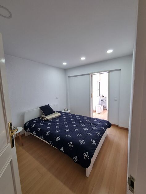 T1 Luminoso no Porto Mobilado, Localização Premium. Casa e apartamentos para vender
