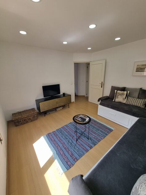 T1 Luminoso no Porto Mobilado, Localização Premium. Casa e apartamentos para vender
