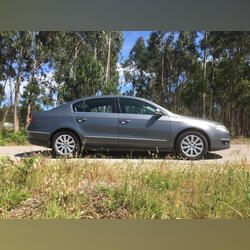 VW Passat aut 2006. Carros