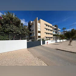 Apartamento T2 Tavira condomínio privado. Casa e apartamentos para vender