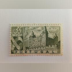 Portugal - Castelos de Portugal, 0$35, 1946. Selos