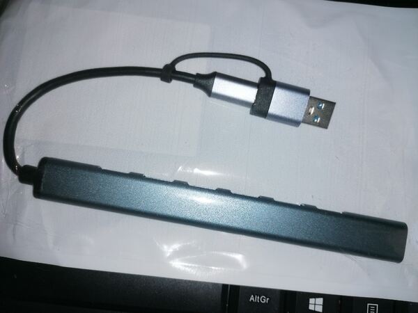 Hub 7 Portas USB Tipo C e USB . Outros (Acessórios para Computador)