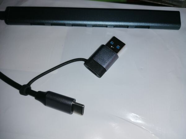 Hub 7 Portas USB Tipo C e USB . Outros (Acessórios para Computador)