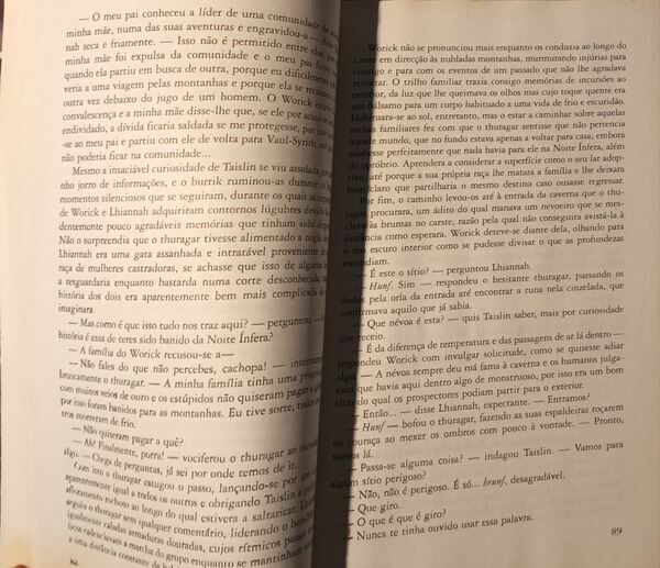Oblívio, O Fado da Sombra, A Essência da Lâmina. Livros
