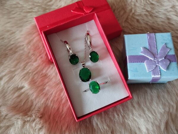 conjunto de prata . Conjunto de joias