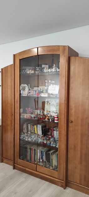 Mobília em cerejeira - sala de estar de jantar. Lotes de móveis
