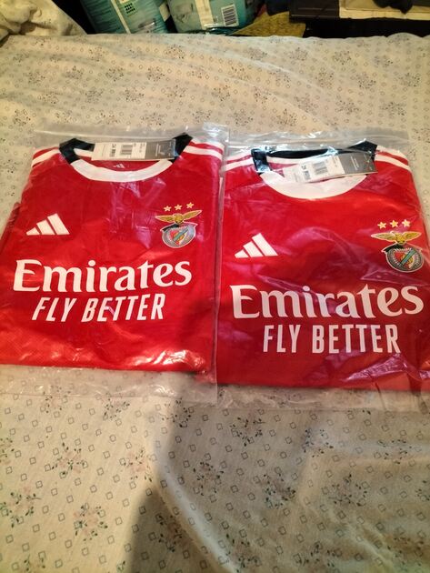 Camisolas de futebol . Camisolas futebol