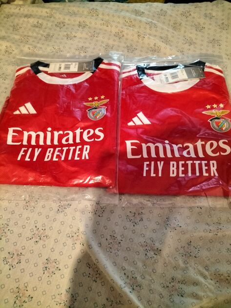 Camisolas de futebol . Camisolas futebol