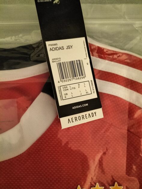 Camisolas de futebol . Camisolas futebol