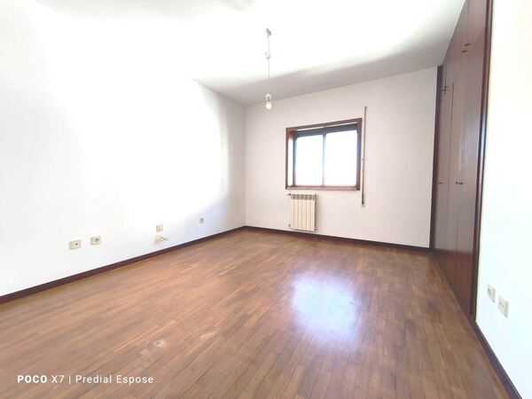 Apartamento. Casa e apartamentos para arrendar