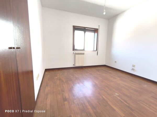 Apartamento. Casa e apartamentos para arrendar