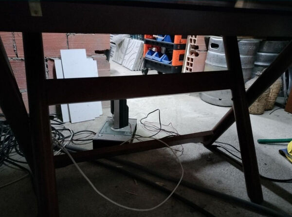 Conjunto Completo de Móveis de Madeira Maciça – Novo. Conjuntos de móveis para quarto