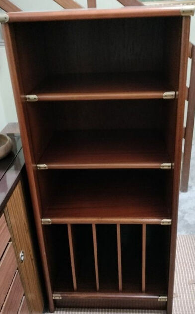 Conjunto Completo de Móveis de Madeira Maciça – Novo. Conjuntos de móveis para quarto