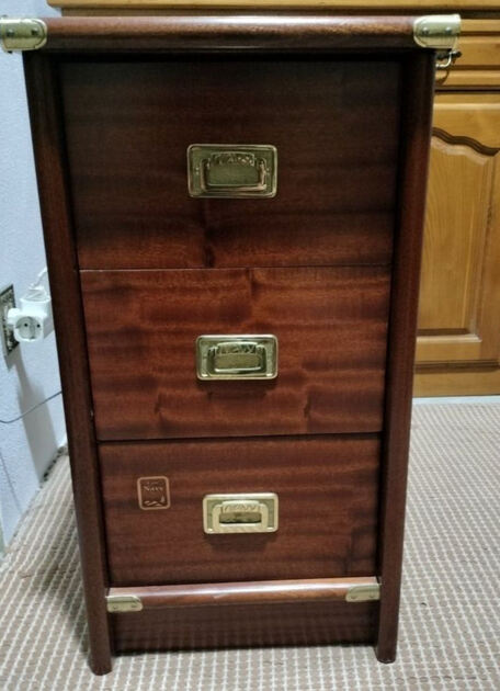 Conjunto Completo de Móveis de Madeira Maciça – Novo. Conjuntos de móveis para quarto