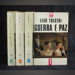 Livros Guerra e Paz Tolstoi 4 Volumes - Completo. Livros. Parque das Nações. Literatura internacional Português    Aceitável Capa mole