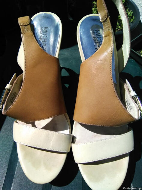 Sandálias Michael kors. Sandálias
