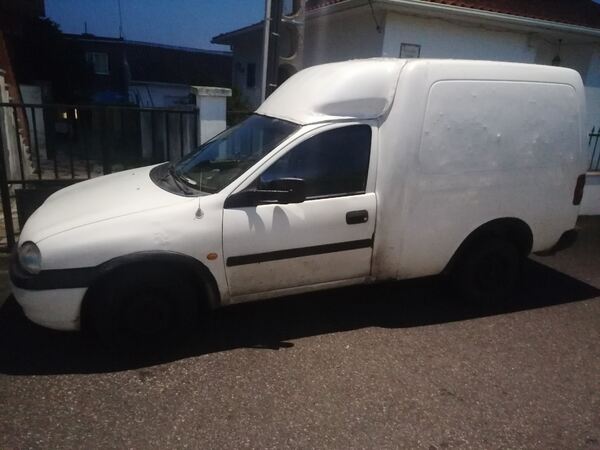 opel combo . Carros