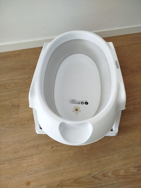 banheiro de bebé. Banheiras para bebés