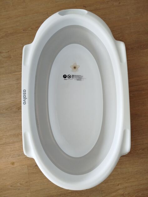 banheiro de bebé. Banheiras para bebés