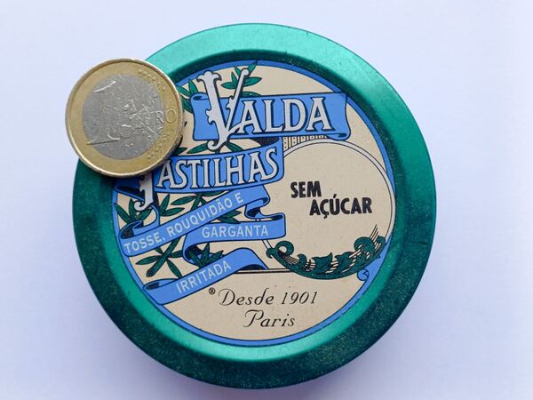Caixa metálica Valda . Caixas Decorativas
