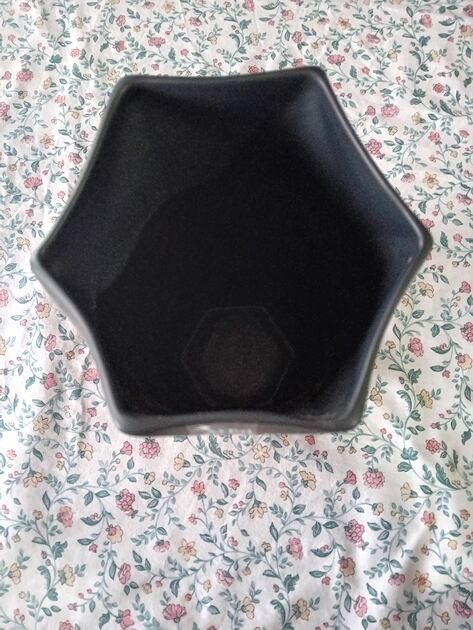 Jarra hexagonal Arfai Ceramics Portugal. Vasos