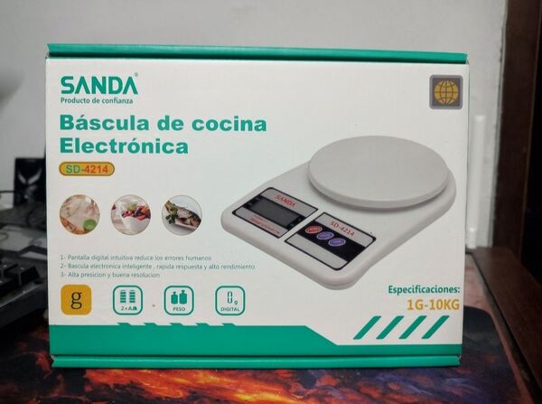 Balança digital de cozinha . Dispensador agua
