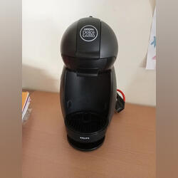 Máquina Nescafé Dolce Gusto como Nova. Máquinas de Café. Dolce gusto De cápsulas    Novo / Como novo