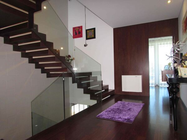 Moradia T4  perto da praia em Marinhas / Esposende. Casa e apartamentos para vender