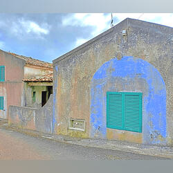 Moradia Isolada no Lajedo, Ilha das Flores, Açores. Casa e apartamentos para vender. Abrantes. 137 m2