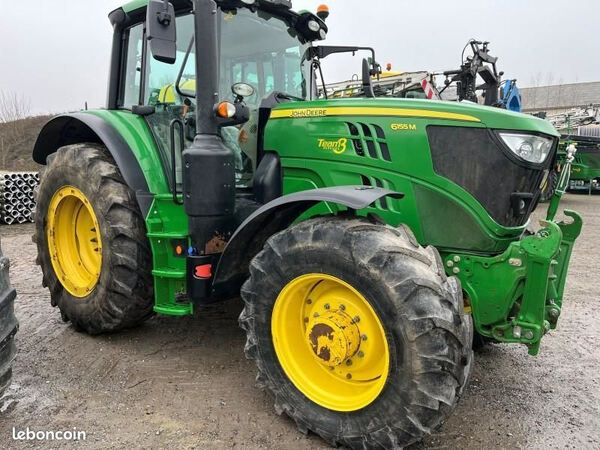 John Deere 6155M €84.000. Tratores