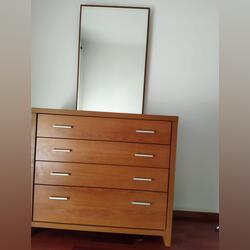 Vendo cama de casal . Lotes de móveis. Leiria.     