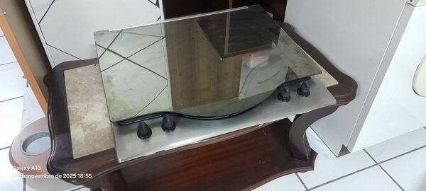 Placa a gás Ariston encastrável. Fogões